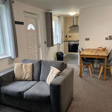 Lovely Ilfracombe Apartment 2 Bedrooms Num 3 Экстерьер фото